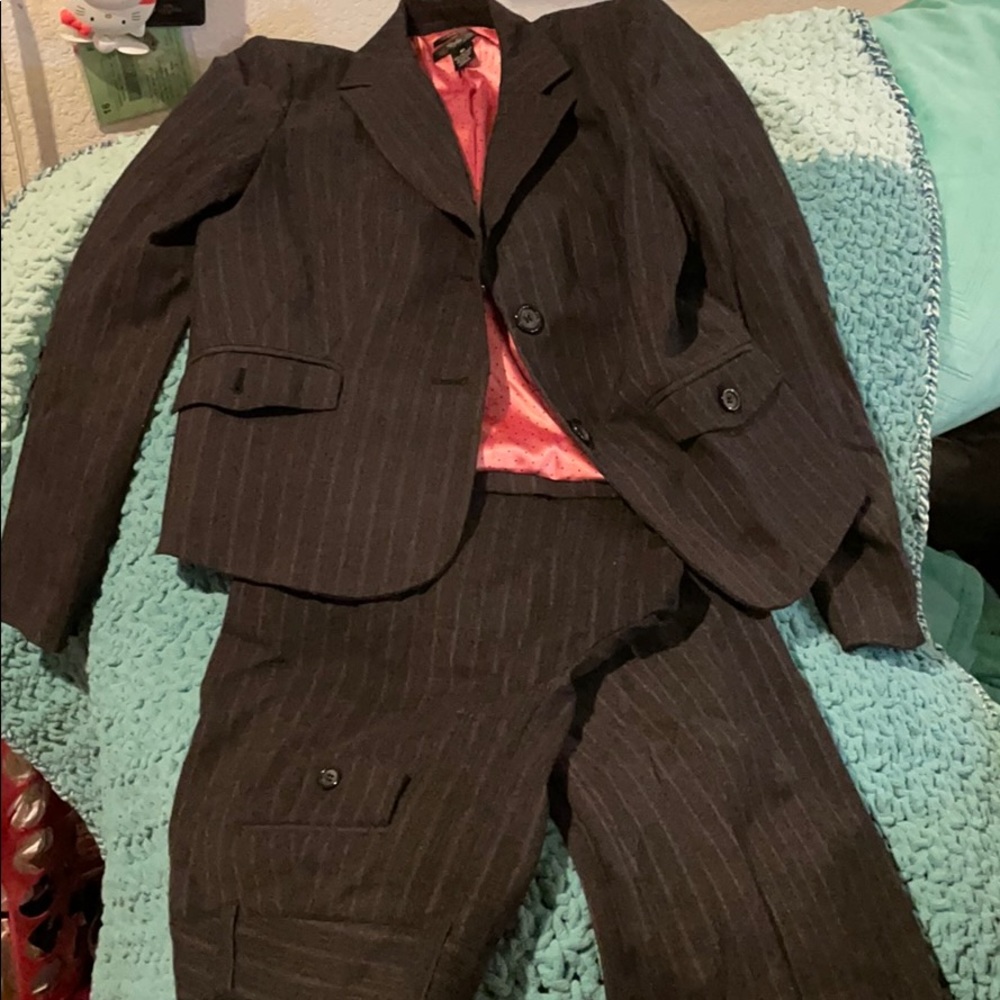 Style and Company Suit Set
